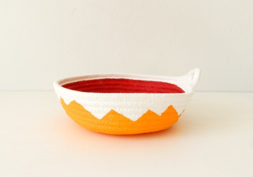 Schale aus Baumwollseil | Caroline Rager | Zickzack orange rot