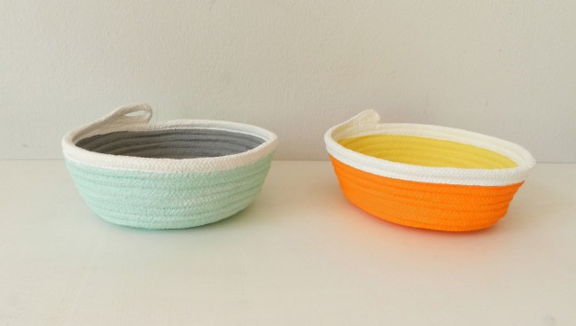 Schalen aus Baumwollseil | Caroline Rager | grau mint und orange gelb