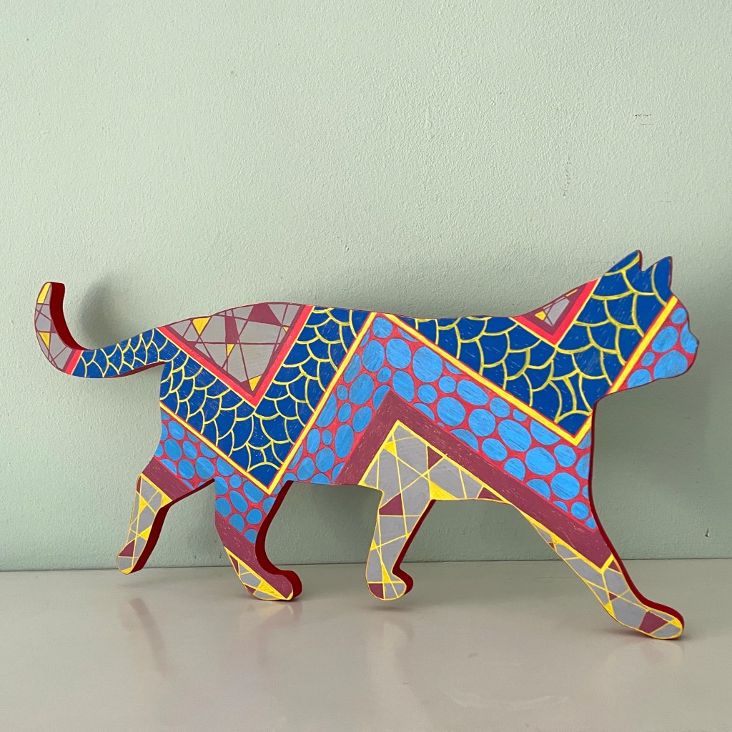 Objekt Katze, Mischtechnik auf MDF, Caroline Rager